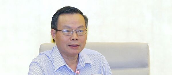 Phó Chủ tịch Quốc hội Phùng Quốc Hiển phát biểu. - Sputnik Việt Nam