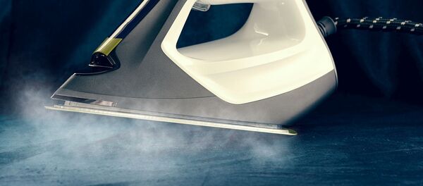 Bàn ủi, ảnh lưu trữ - Sputnik Việt Nam