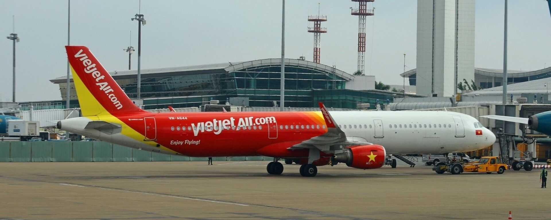 Máy bay của VietjetAir tại sân bay quốc tế Tân Sơn Nhất (TP Hồ Chí Minh). - Sputnik Việt Nam, 1920, 01.10.2020