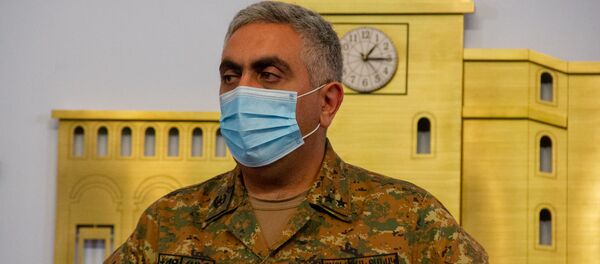 Đại diện Bộ Quốc phòng Armenia Artsrun Ovannisyan. - Sputnik Việt Nam