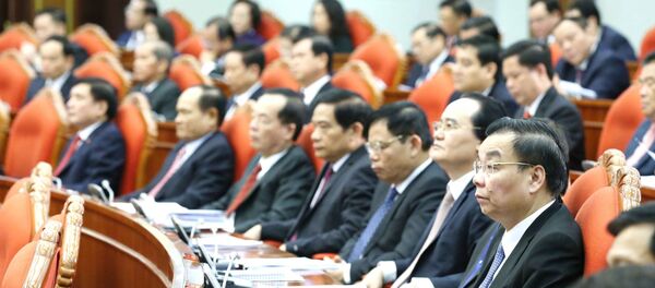 Các đồng chí Uỷ viên Trung ương Đảng dự hội nghị. Các đồng chí Uỷ viên Trung ương Đảng dự hội nghị. - Sputnik Việt Nam