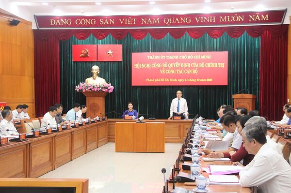 Ông Nguyễn Văn Nên được giới thiệu để bầu làm Bí thư Thành ủy TP.HCM Ông Nguyễn Văn Nên được giới thiệu để bầu làm Bí thư Thành ủy TP.HCM - Sputnik Việt Nam