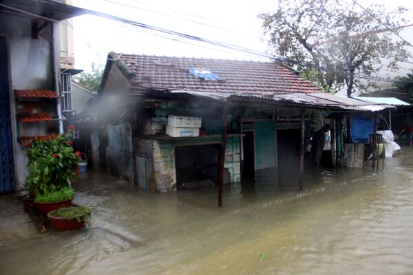 Bão số 6 đã suy yếu thành áp thấp nhiệt đới Bão số 6 đã suy yếu thành áp thấp nhiệt đới - Sputnik Việt Nam