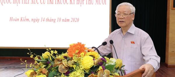 Tổng Bí thư, Chủ tịch nước Nguyễn Phú Trọng phát biểu tại buổi tiếp xúc cử tri quận Hoàn Kiếm, Ba Đình và Tây Hồ. - Sputnik Việt Nam