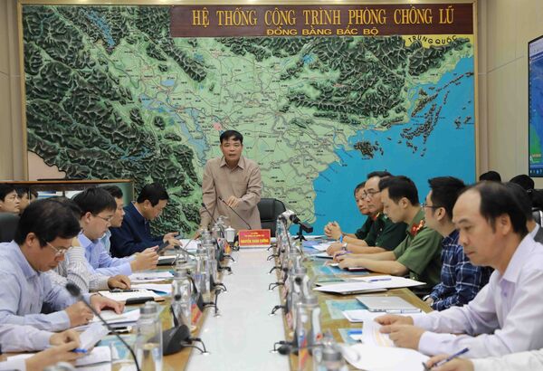 Đã thấy bốn thi thể vụ sạt lở thủy điện Rào Trăng 3: Dùng Flycam, công nghệ tầm nhiệt - Sputnik Việt Nam