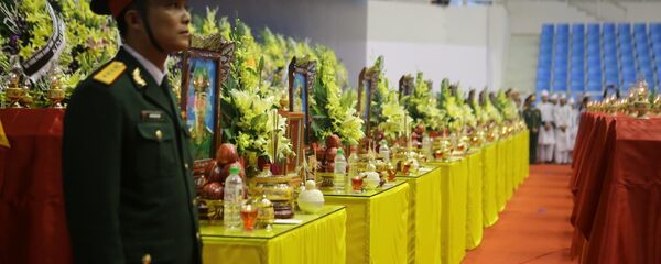 Lễ viếng và truy điệu 22 liệt sỹ Đoàn Kinh tế Quốc phòng 337. - Sputnik Việt Nam