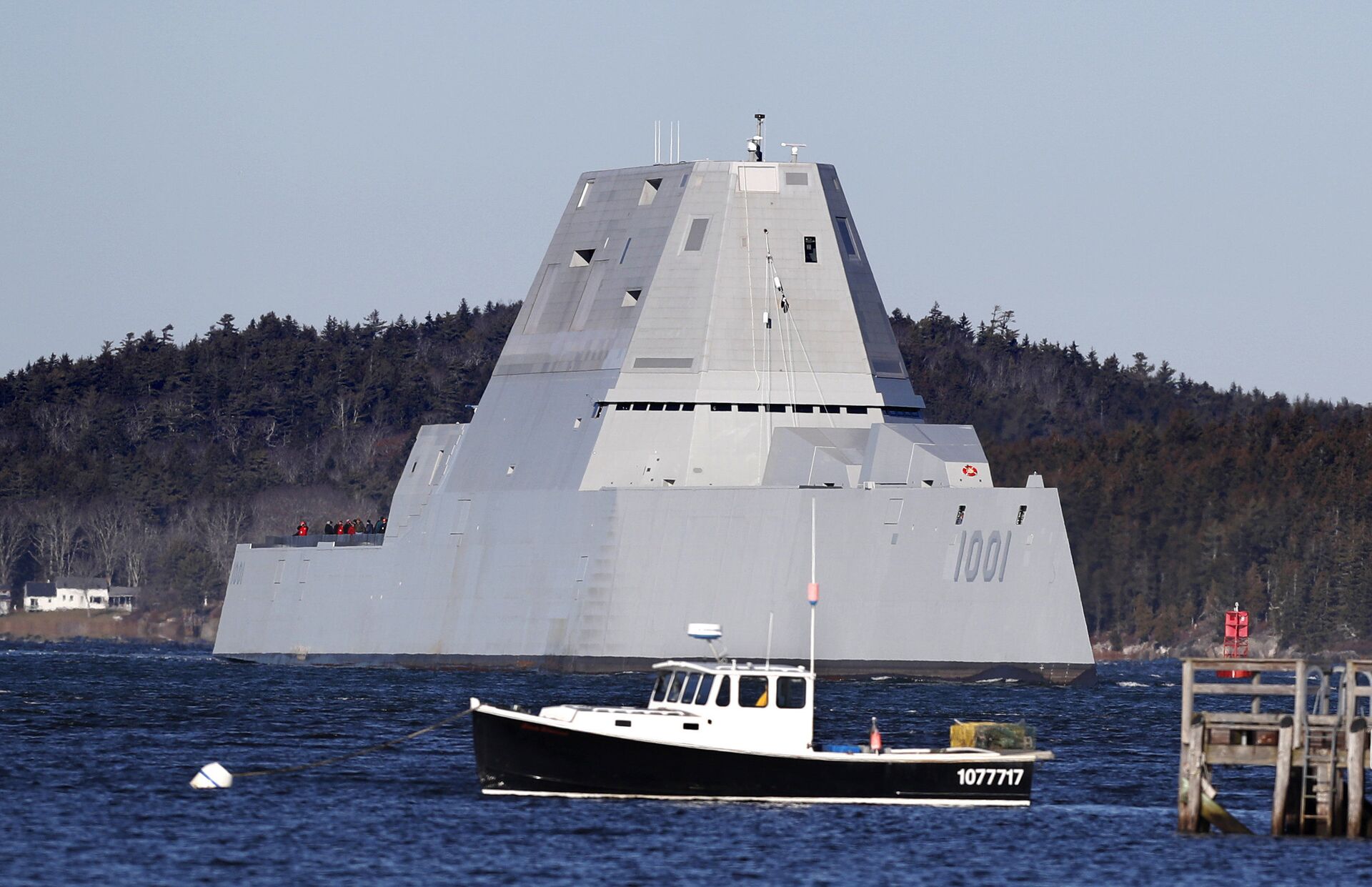 Tàu khu trục USS Michael Monsoor lớp Zumwalt của Hải quân Hoa Kỳ. - Sputnik Việt Nam, 1920, 14.02.2024