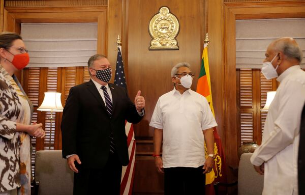 Ngoại trưởng Mike Pompeo thúc đẩy khái niệm của Trump ở châu Á trước cuộc bầu cử Ngoại trưởng Mike Pompeo thúc đẩy khái niệm của Trump ở châu Á trước cuộc bầu cử - Sputnik Việt Nam