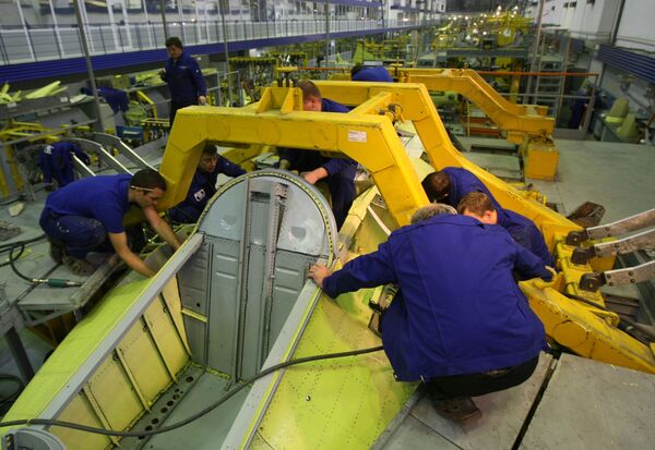 Hợp tác kỹ thuật-quân sự Nga-Việt năm 2020: thành công trong các cuộc họp cấp cao và cuộc thi Xe tăng hành tiến - Sputnik Việt Nam