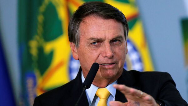 Tổng thống Brazil, Jair Bolsonaro trong buổi lễ tại Cung điện Planalto, Brasilia, ngày 19 tháng 10 năm 2020 - Sputnik Việt Nam