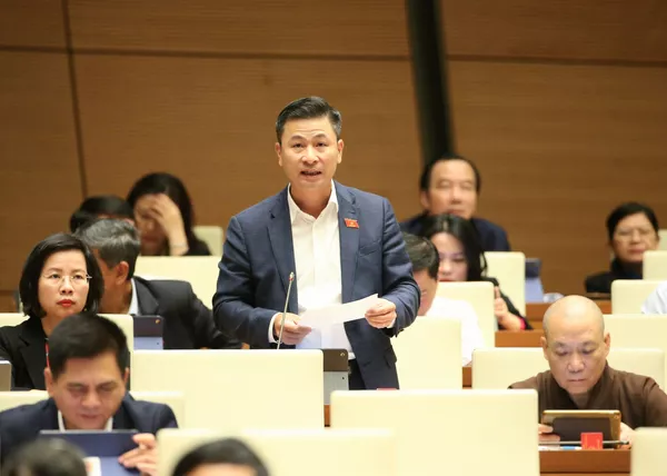 Bộ trưởng Thể xin “rút kinh nghiệm”, tàu Cát Linh – Hà Đông sẽ chạy thật trước Đại hội 13? Bộ trưởng Thể xin “rút kinh nghiệm”, tàu Cát Linh – Hà Đông sẽ chạy thật trước Đại hội 13? - Sputnik Việt Nam