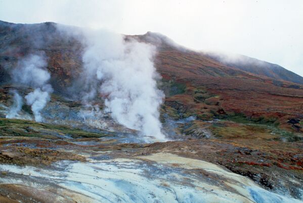 Núi lửa Kambalny ở Kamchatka - Sputnik Việt Nam