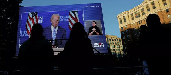 Phát thanh bài phát biểu của ứng cử viên tổng thống Mỹ Joe Biden tại Washington - Sputnik Việt Nam