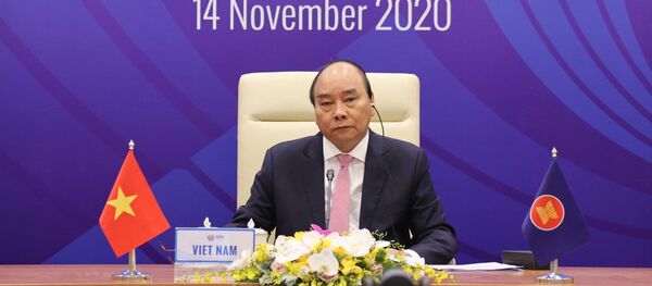 Thủ tướng Nguyễn Xuân Phúc, Chủ tịch ASEAN 2020 chủ trì Hội nghị Cấp cao ASEAN - Hoa Kỳ lần thứ 8 tại điểm cầu Hà Nội Thủ tướng Nguyễn Xuân Phúc, Chủ tịch ASEAN 2020 chủ trì Hội nghị Cấp cao ASEAN - Hoa Kỳ lần thứ 8 tại điểm cầu Hà Nội - Sputnik Việt Nam