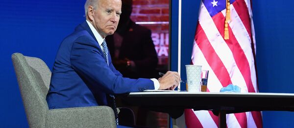 Ứng cử viên tổng thống đảng Dân chủ Joe Biden phát biểu trước cử tri sau khi truyền thông công bố Biden thắng cử tại Hoa Kỳ - Sputnik Việt Nam