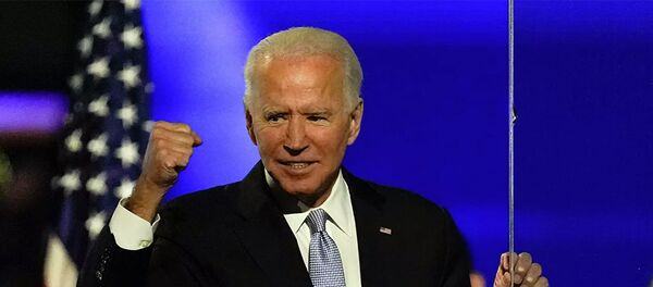 Ứng cử viên tổng thống đảng Dân chủ Joe Biden phát biểu trước cử tri sau khi truyền thông công bố Biden thắng cử tại Hoa Kỳ - Sputnik Việt Nam