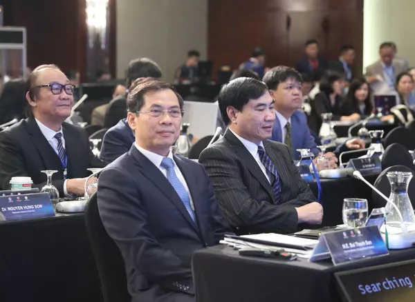 Biển Đông là phép thử trong quan hệ quốc tế, Việt Nam sẵn sàng đối thoại Biển Đông là phép thử trong quan hệ quốc tế, Việt Nam sẵn sàng đối thoại - Sputnik Việt Nam