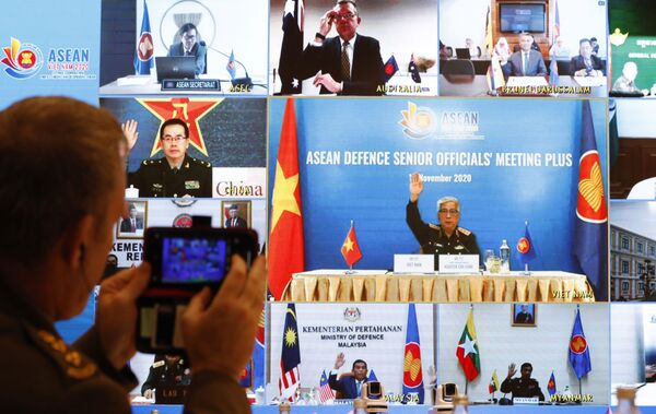 Cảm ơn Việt Nam: Không để hợp tác quốc phòng ASEAN và đối tác bị ngăn lại Cảm ơn Việt Nam: Không để hợp tác quốc phòng ASEAN và đối tác bị ngăn lại - Sputnik Việt Nam