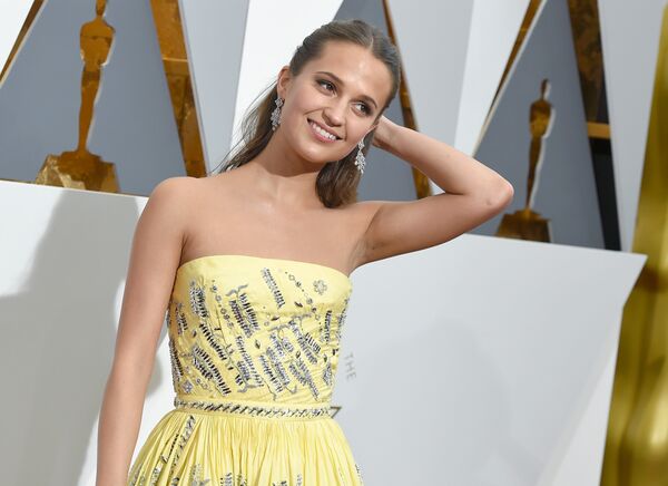 Xếp hạng hot: danh sách các nữ diễn viên thường xuyên cởi đồ Xếp hạng hot: danh sách các nữ diễn viên thường xuyên cởi đồ - Sputnik Việt Nam