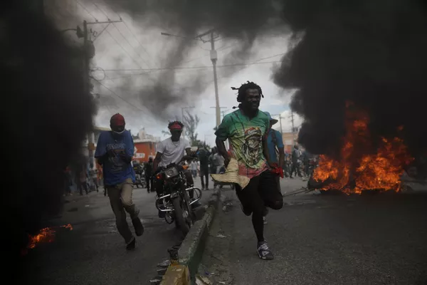 Người biểu tình ở Port-au-Prince, Haiti Người biểu tình ở Port-au-Prince, Haiti - Sputnik Việt Nam
