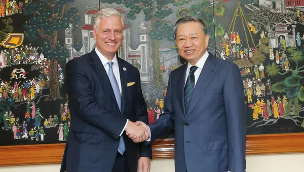 Đại tướng Tô Lâm, Bộ trưởng Bộ Công an đón Ngài Robert O'Brien, Cố vấn An ninh quốc gia Hoa Kỳ.  - Sputnik Việt Nam