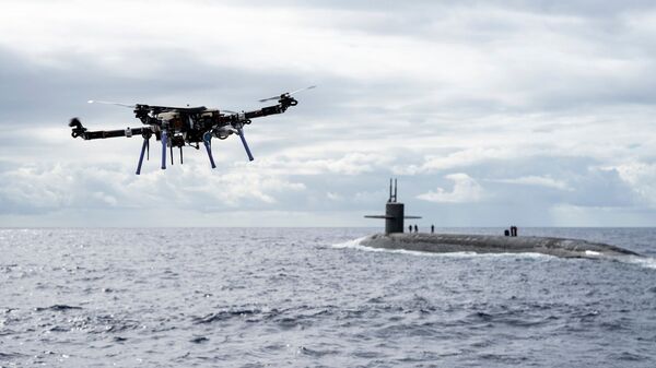 Máy bay không người lái chuyển hàng cho tàu ngầm USS Henry M. Jackson - Sputnik Việt Nam