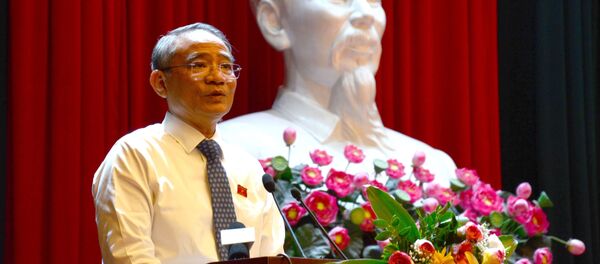 Đồng chí Trương Quang Nghĩa, Trưởng đoàn Đại biểu Quốc hội thành phố Đà Nẵng phát biểu. - Sputnik Việt Nam