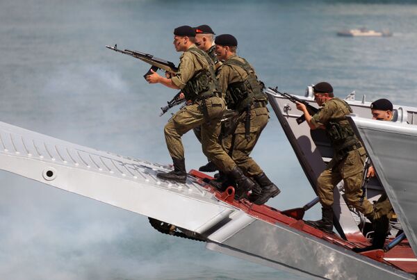 Kẻ thù gọi họ là Cái chết đen. Binh chủng lính thủy đánh bộ Nga tròn 315 tuổi Kẻ thù gọi họ là Cái chết đen. Binh chủng lính thủy đánh bộ Nga tròn 315 tuổi - Sputnik Việt Nam