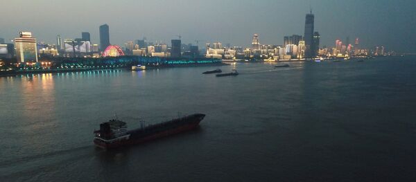 Tàu buôn ở Vũ Hán - Sputnik Việt Nam