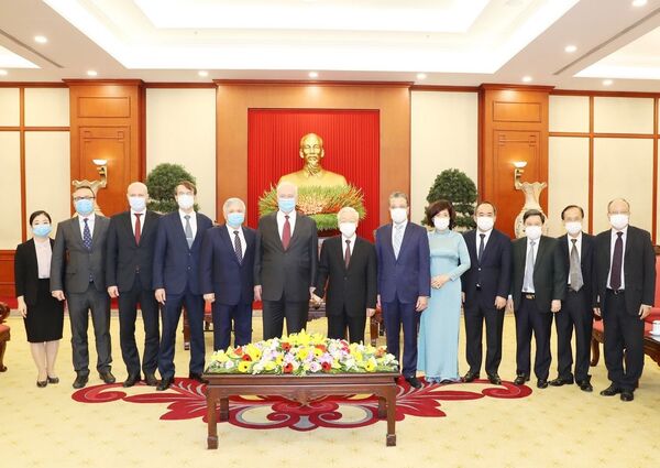 Tổng Bí thư Nguyễn Phú Trọng: Việt Nam và Nga tin cậy chính trị cao Tổng Bí thư Nguyễn Phú Trọng: Việt Nam và Nga tin cậy chính trị cao - Sputnik Việt Nam