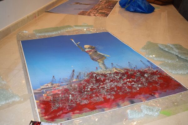 Nghệ sĩ Lebanon sáng tạo tác phẩm nghệ thuật từ vụn nát sau vụ nổ ở cảng Beirut Nghệ sĩ Lebanon sáng tạo tác phẩm nghệ thuật từ vụn nát sau vụ nổ ở cảng Beirut - Sputnik Việt Nam