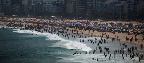 Bãi biển ở Rio de Janeiro, Brazil. - Sputnik Việt Nam