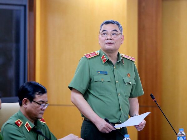 Bộ Công an nói về vụ dẫn độ bà Hồ Thị Kim Thoa, điều tra con gái ông chủ Dr. Thanh Bộ Công an nói về vụ dẫn độ bà Hồ Thị Kim Thoa, điều tra con gái ông chủ Dr. Thanh - Sputnik Việt Nam