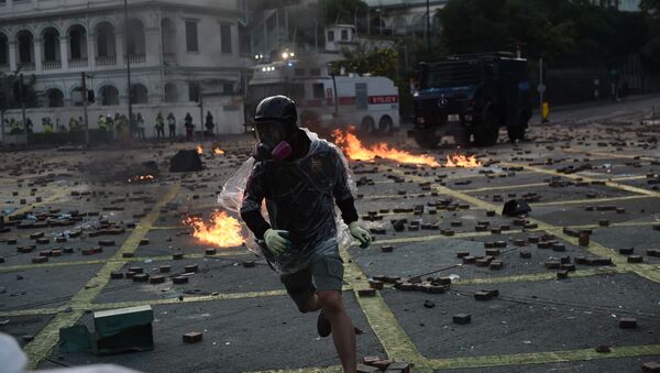 Biểu tình chống chính phủ ở Hong Kong. Lưu trữ ảnh - Sputnik Việt Nam