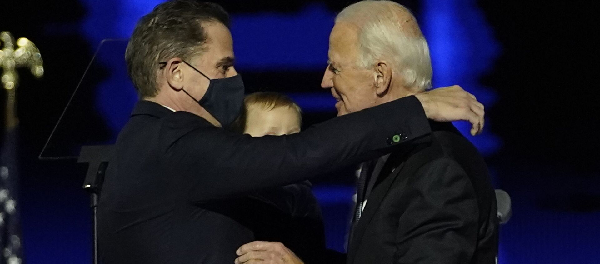 Joe Biden và con trai của ông Hunter Biden - Sputnik Việt Nam, 1920, 10.12.2020