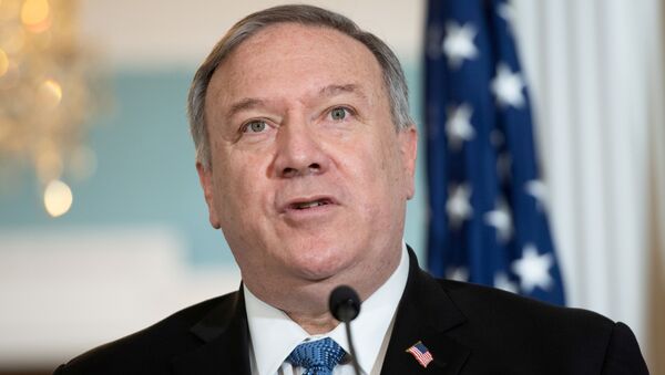 Ngoại trưởng Hoa Kỳ Mike Pompeo phát biểu với giới truyền thông tại Washington, D.C., Hoa Kỳ, ngày 24 tháng 11 năm 2020. - Sputnik Việt Nam