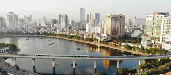 Đường sắt Cát Linh-Hà Đông có tuyến chính dài hơn 13km đi trên cao, 12 nhà ga và 13 đoàn tàu. - Sputnik Việt Nam