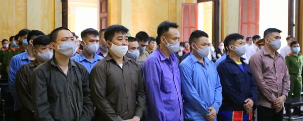 Các bị cáo nghe tuyên án ngày 16/12/2020. Các bị cáo nghe tuyên án ngày 16/12/2020. - Sputnik Việt Nam