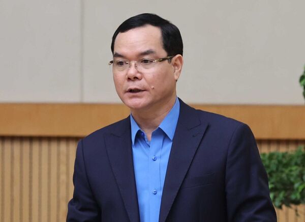 Thủ tướng Nguyễn Xuân Phúc: Giai cấp công nhân rất quan trọng trong hoạt động của hệ thống chính trị nước ta Thủ tướng Nguyễn Xuân Phúc: Giai cấp công nhân rất quan trọng trong hoạt động của hệ thống chính trị nước ta - Sputnik Việt Nam
