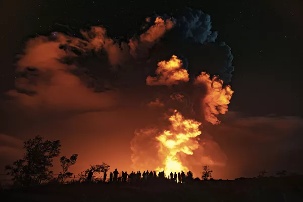 Núi lửa Kilauea phun trào ở Hawaii Núi lửa Kilauea phun trào ở Hawaii - Sputnik Việt Nam