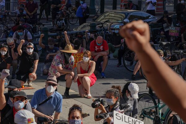 Đại dịch kinh hoàng. Những sự kiện chấn động thế giới năm 2020 - Sputnik Việt Nam