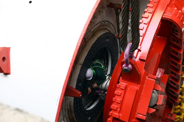 Lắp khiên đào, hoàn thiện robot đào hầm khủng tuyến metro Nhổn - ga Hà Nội - Sputnik Việt Nam