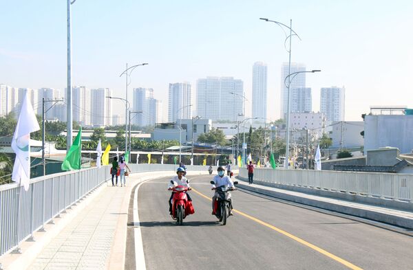 Cầu hơn 400 tỷ đồng ở TPHCM chính thức được đưa vào sử dụng - Sputnik Việt Nam