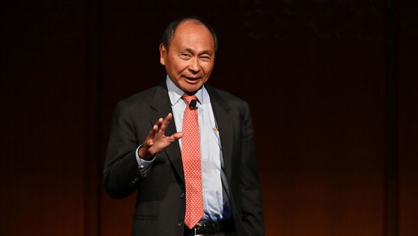 Nhà triết học, nhà khoa học chính trị, nhà kinh tế chính trị Mỹ Francis Fukuyama. - Sputnik Việt Nam