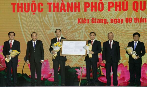 Phú Quốc chính thức trở thành thành phố đảo đầu tiên của Việt Nam Phú Quốc chính thức trở thành thành phố đảo đầu tiên của Việt Nam - Sputnik Việt Nam