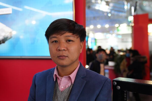 VIETTEL -  “Tiên phong kiến tạo xã hội số” tại VIIE 2021 - Sputnik Việt Nam