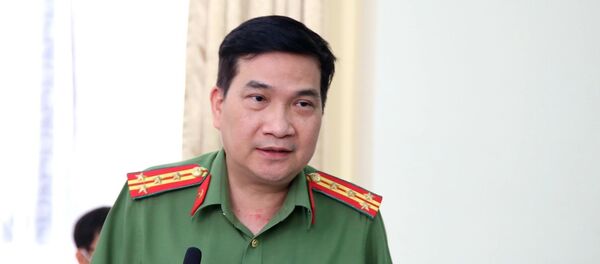 Đại tá Nguyễn Sỹ Quang, Phó Giám đốc Công an Thành phố Hồ Chí Minh trả lời câu hỏi của các cơ quan báo chí. - Sputnik Việt Nam