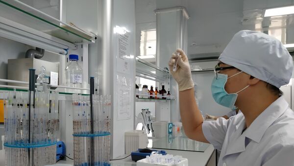 Nghiên cứu vaccine COVID-19 tại Viện Vaccine và Sinh phẩm Y tế tại tỉnh Khánh Hòa. - Sputnik Việt Nam