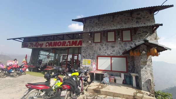  Đề nghị tạm dừng hoạt động tại tòa nhà Mã Pí Lèng Panorama để tu sửa - Sputnik Việt Nam