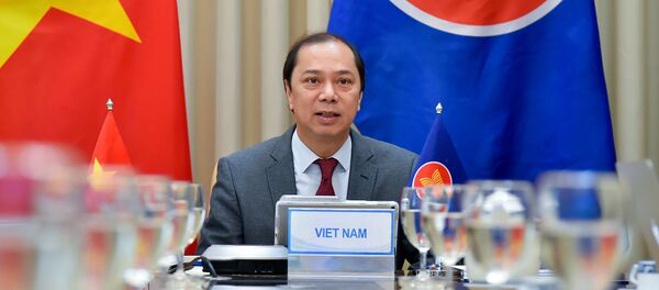 Thứ trưởng Ngoại giao Nguyễn Quốc Dũng phát biểu tại Hội nghị. - Sputnik Việt Nam